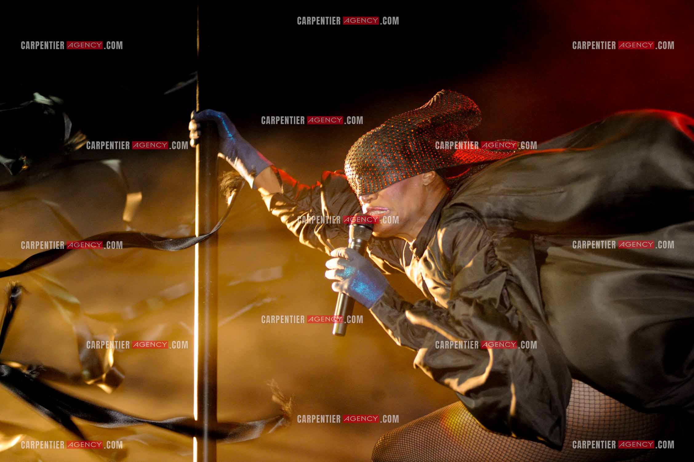 La chanteuse Grace Jones en concert au Grand Rex à Paris le 23 mars 2009.  ( Exclusif )