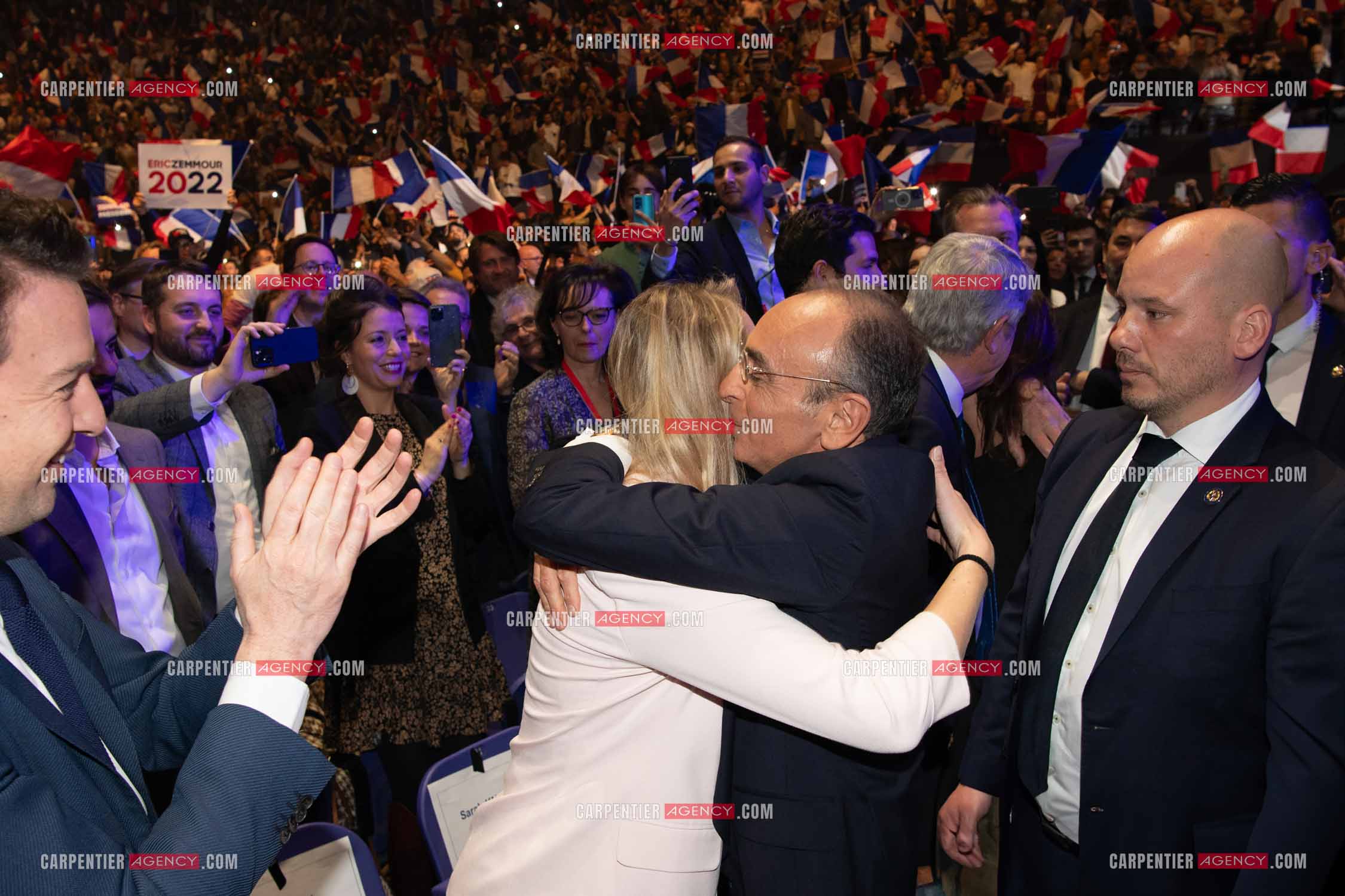 Alliance entre Marion Maréchal et Éric Zémour au Zénith de Toulon en 2022.