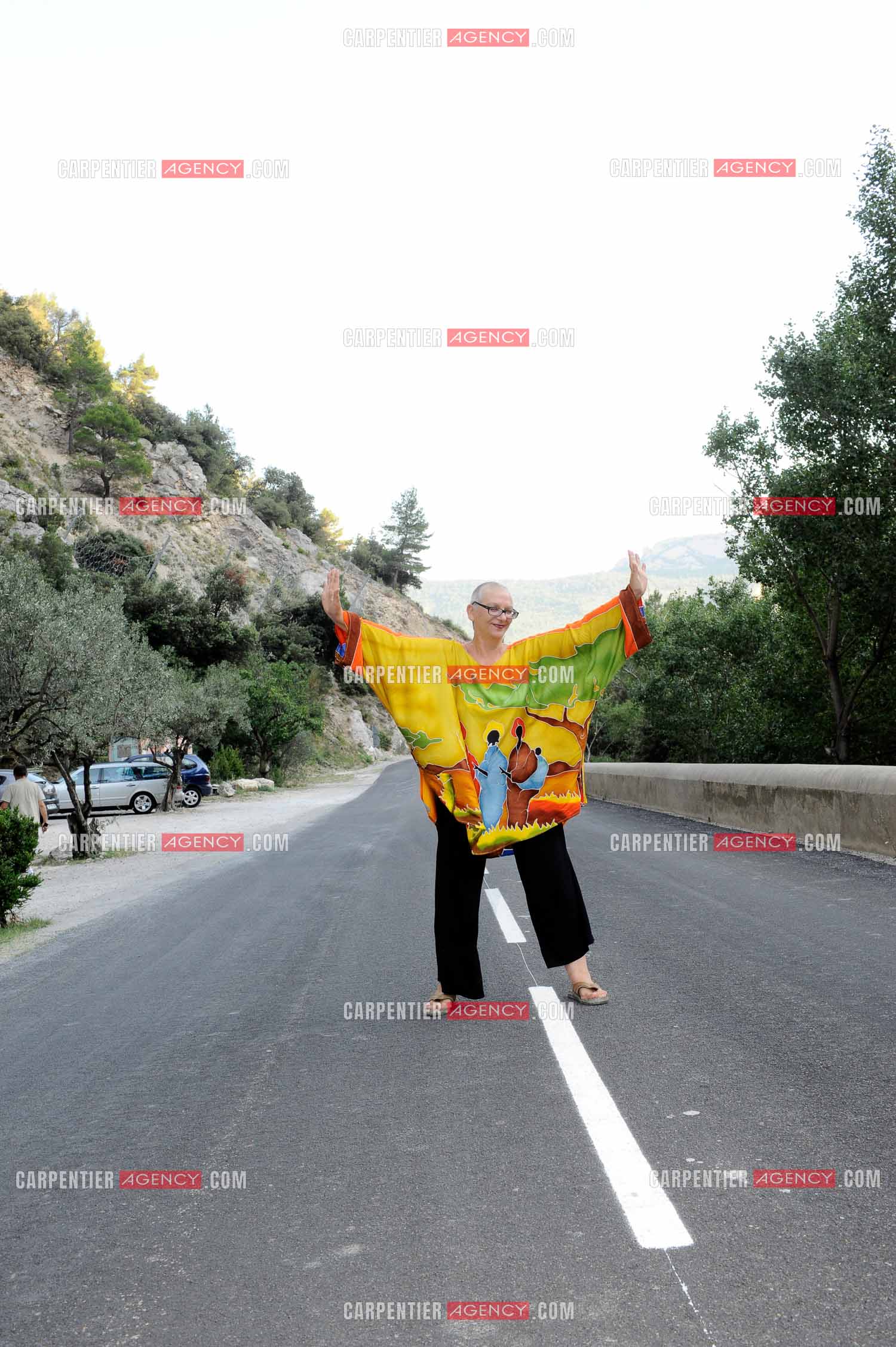 La chanteuse Claudie Fritsch-Mentrop dit Desireless chez elle dans le Luberon. ( Exclusif )