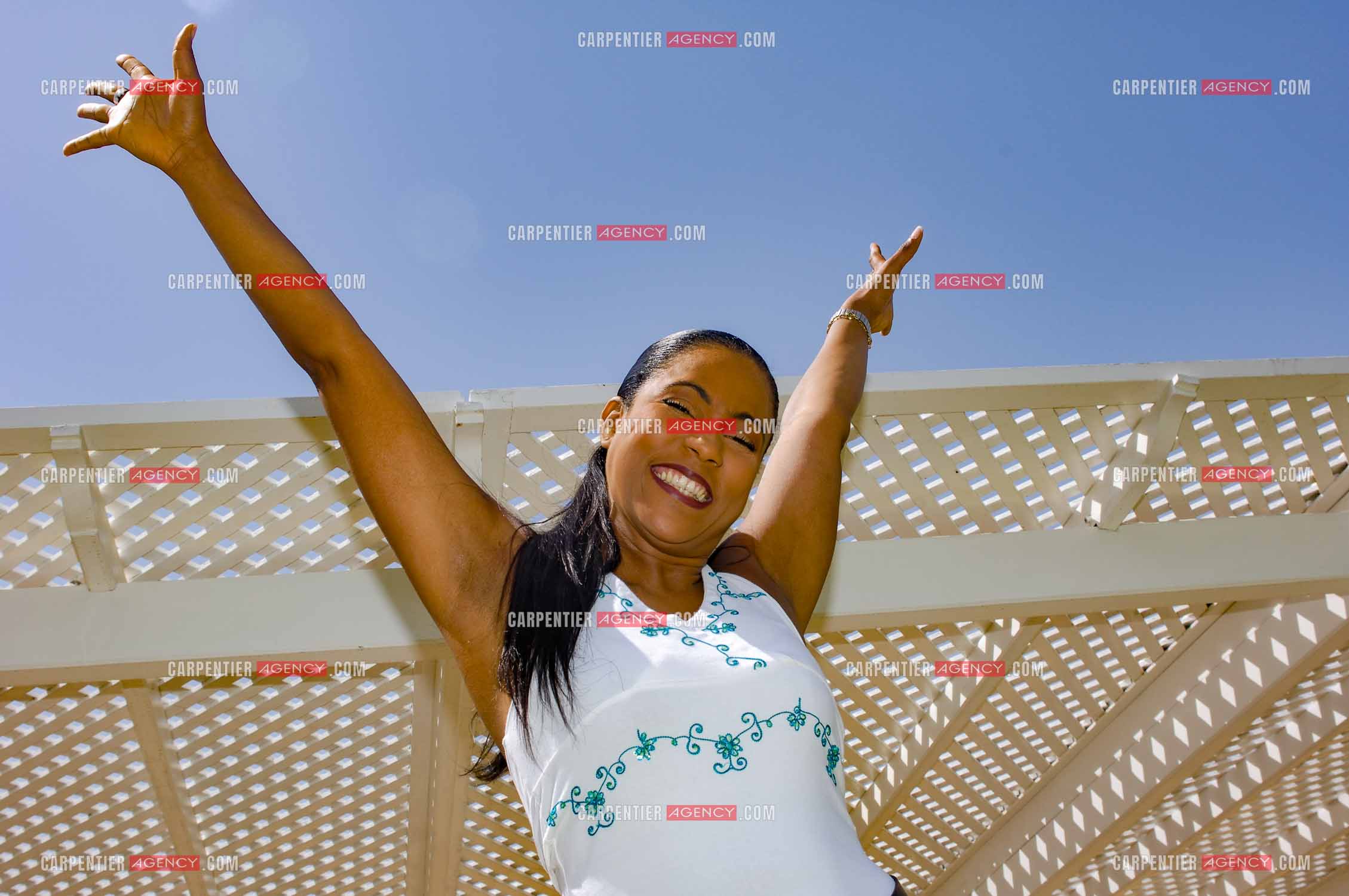 La journaliste et animatrice Christine Kelly lors d'une séance photos à Marrakech.   ( Exclusif )