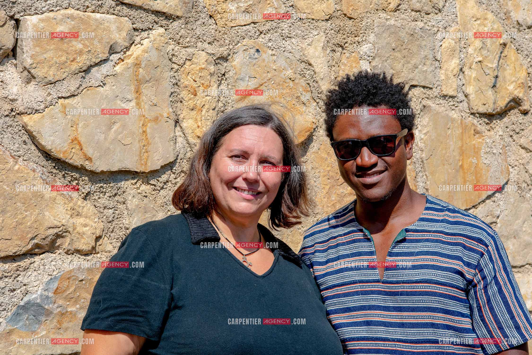 Châteauvallon Liberté, c'est la rentrée pour le théâtre, la musique, la danse sous la direction de Charles Berling. La comédienne Jeanne Mathis et son compagnon Djeké Koffi.  ( Exclusif )