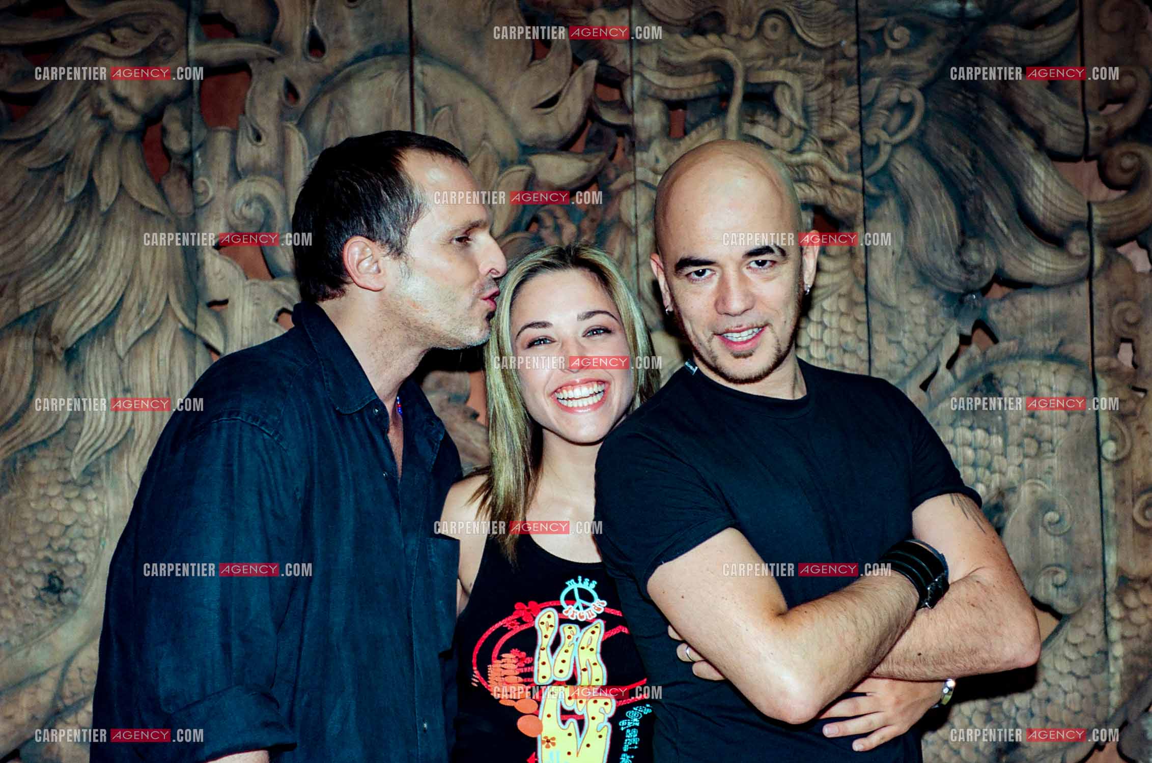 La chanteuse Natasha St-Pier et Miguel Bosé dans le studio d'enregistrement de Pascal Obispo à Suresnes.    ( Exclusif )