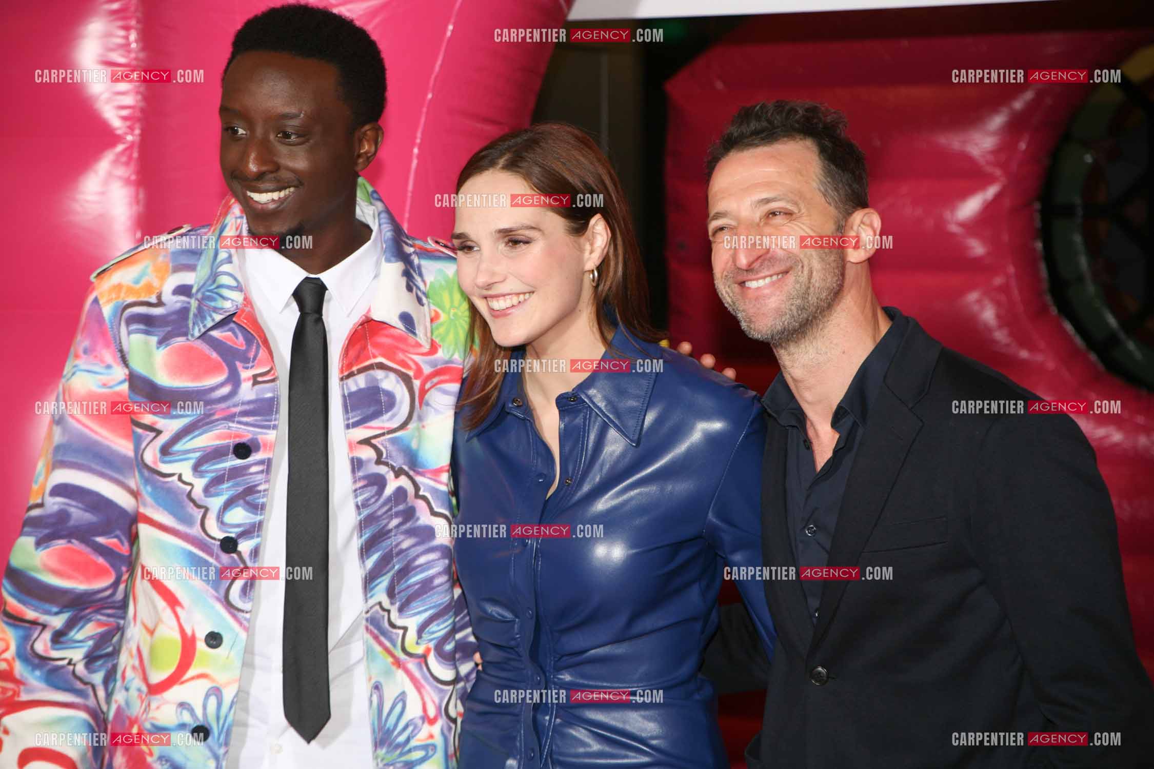 Première du film “ Notre tout petit mariage “ a l'UGC Paris. Ahmed Sylla et Camille Lou et Frederic Quiring.