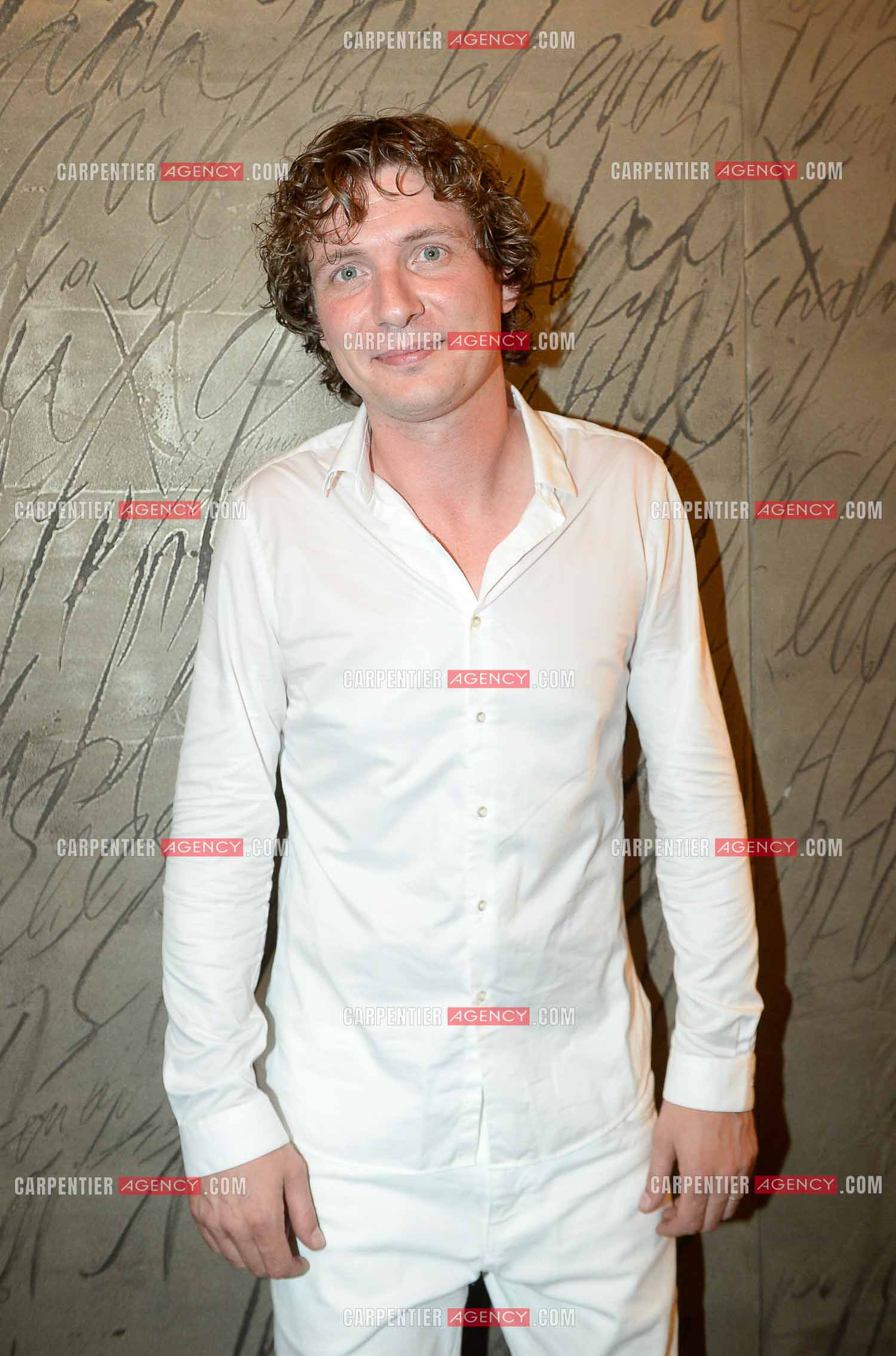 Olivier Villa, le fils de l'animateur Patrick Sébastien en concert à l'Olympia.