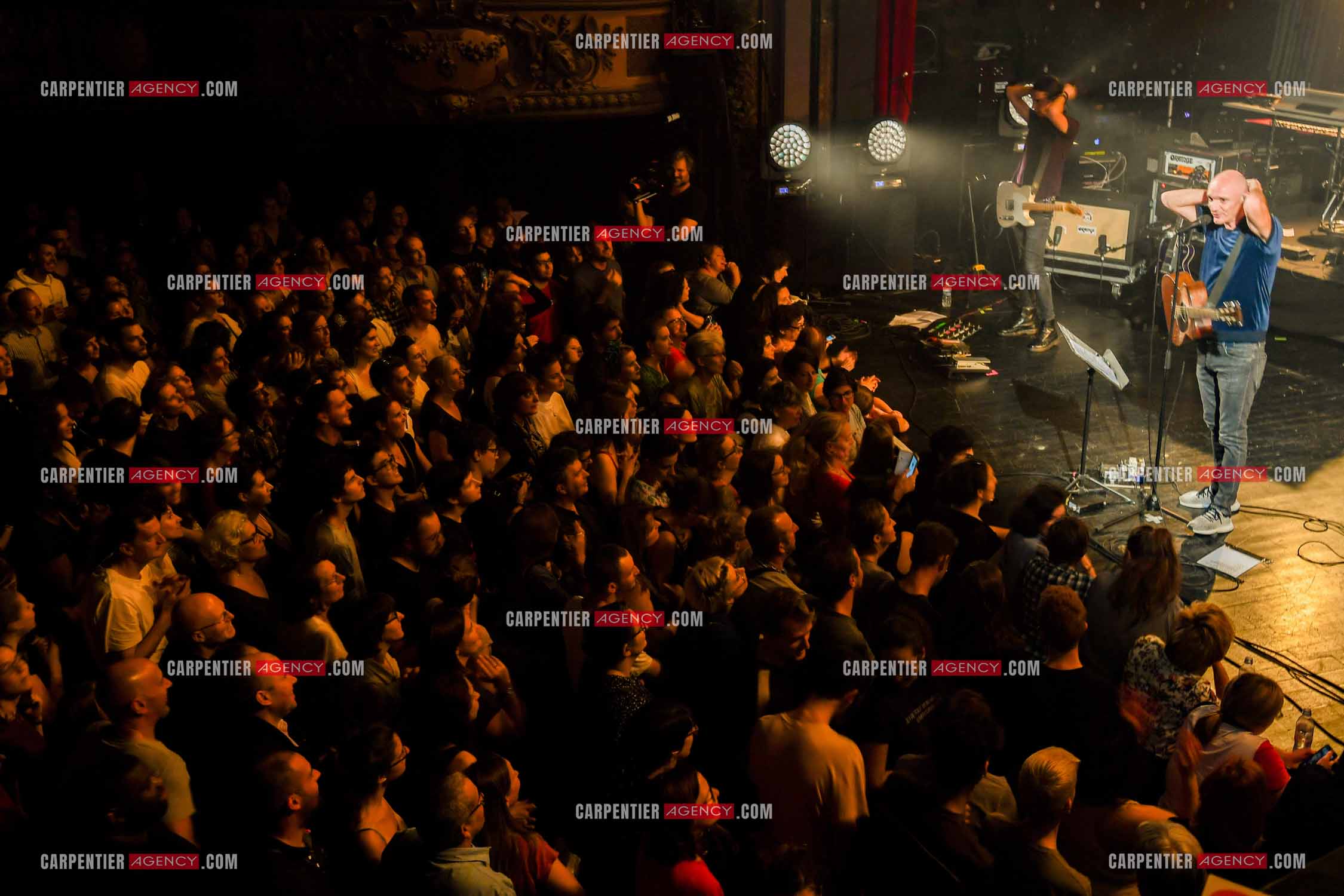 Concert au TRIANON “ POP-ROCK LIVE “ organisé par RTL2 le 05 Octobre 2018 à Paris. Le chanteur Gaëtan Roussel.                 ( Exclusif )