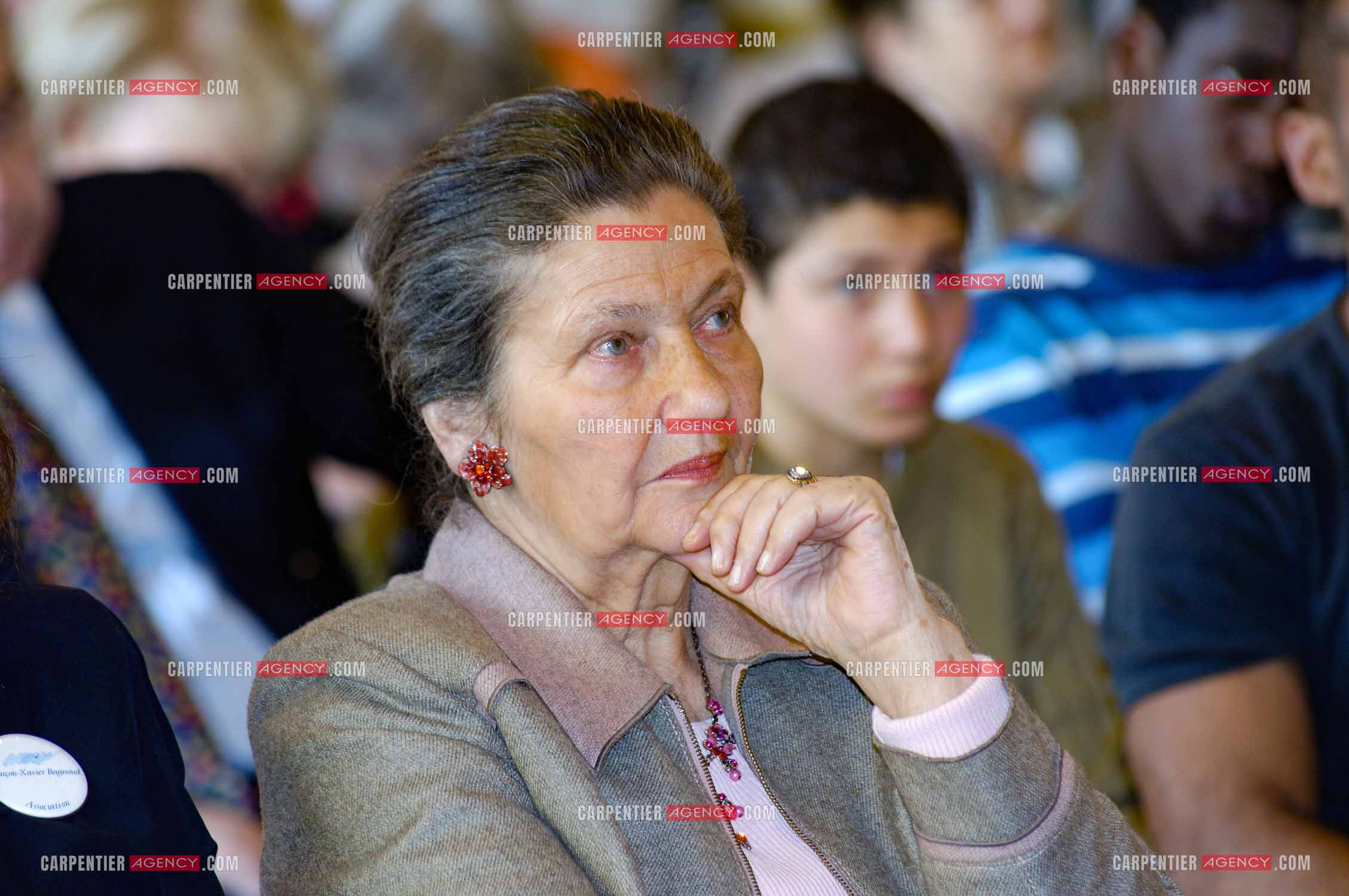 Journée mondiale des orphelins du sida présidée par Madame Simone Veil et Madame Albina du Boisrouvray.          ( Exclusif )