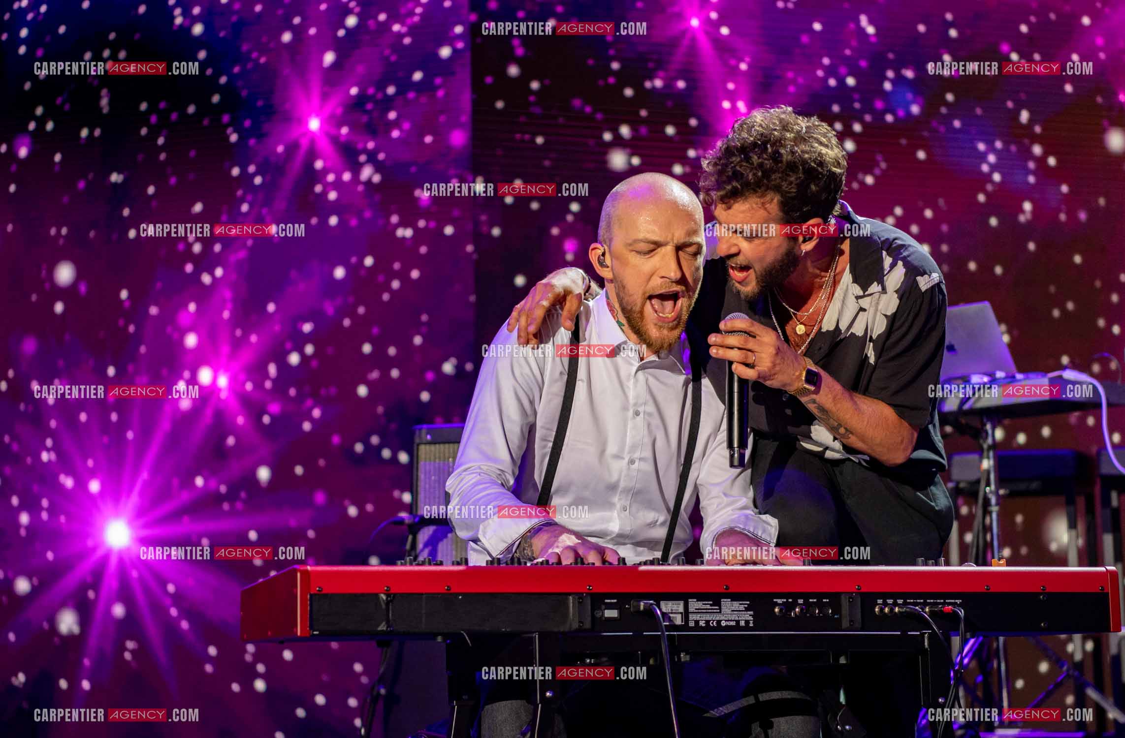 Le chanteur Claudio Capéo en concert à Montpellier.  ( Exclusif )