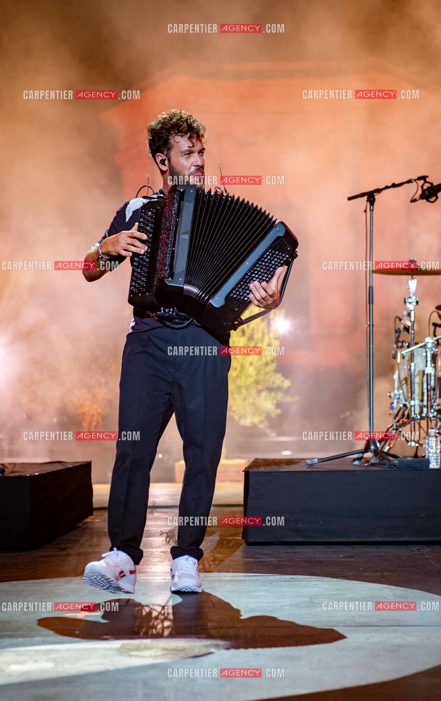Le chanteur Claudio Capéo en concert à Montpellier.  ( Exclusif )