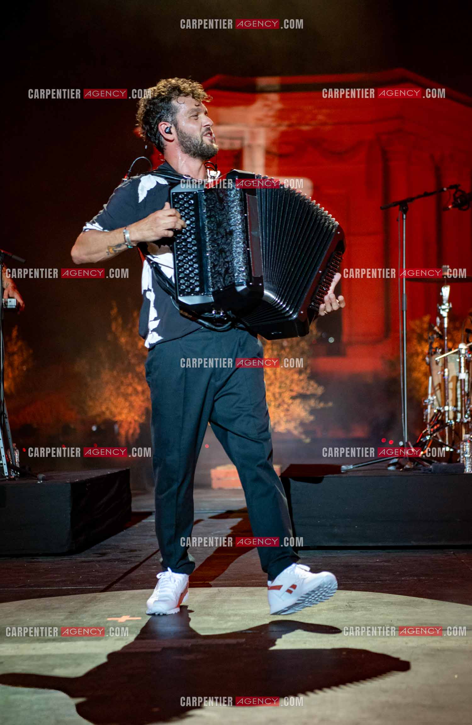 Le chanteur Claudio Capéo en concert à Montpellier.  ( Exclusif )