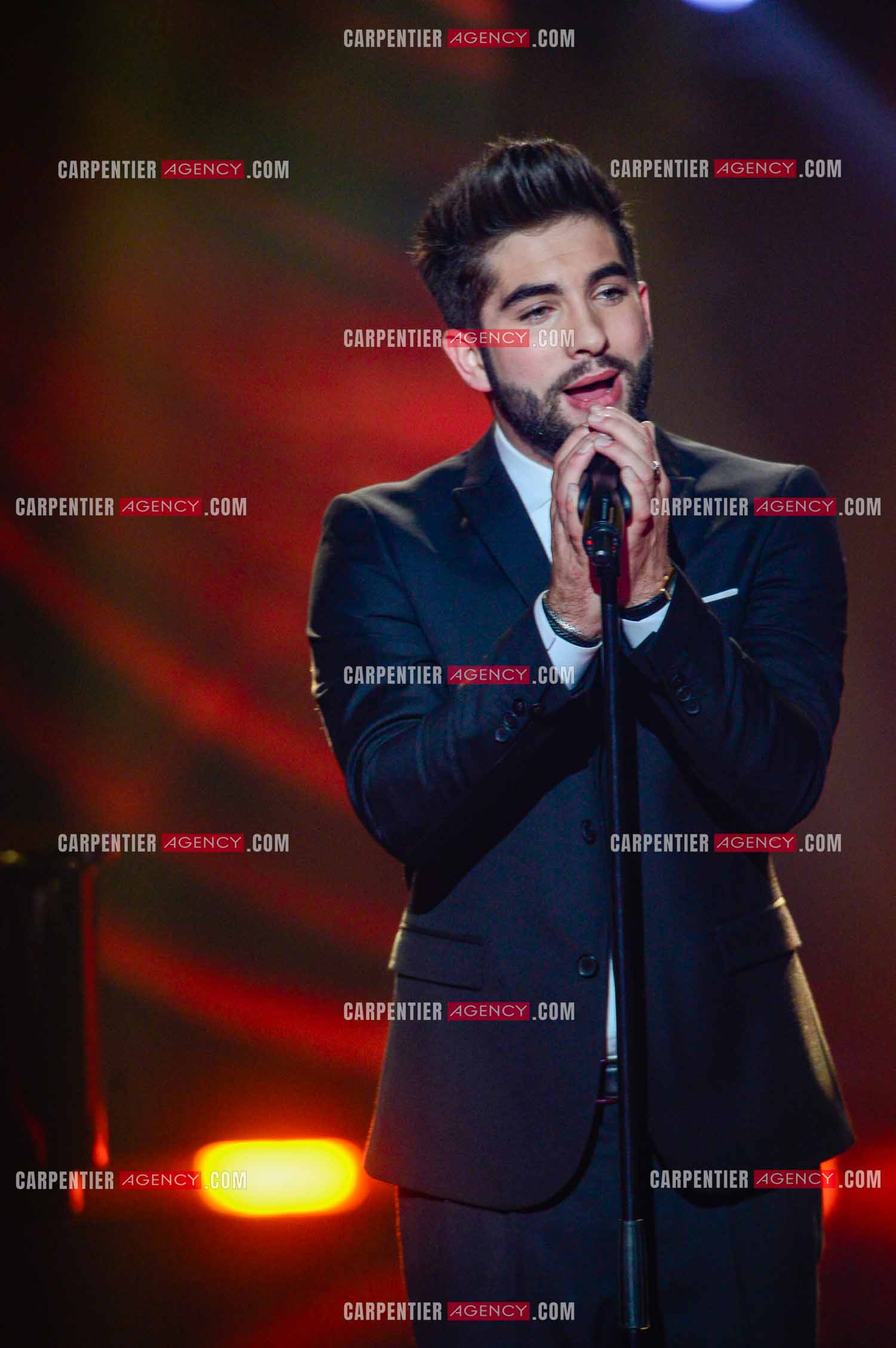 Le chanteur Kendji Girac invité pour la promo de son album sur le plateau de The Voice.  ( Exclusif )