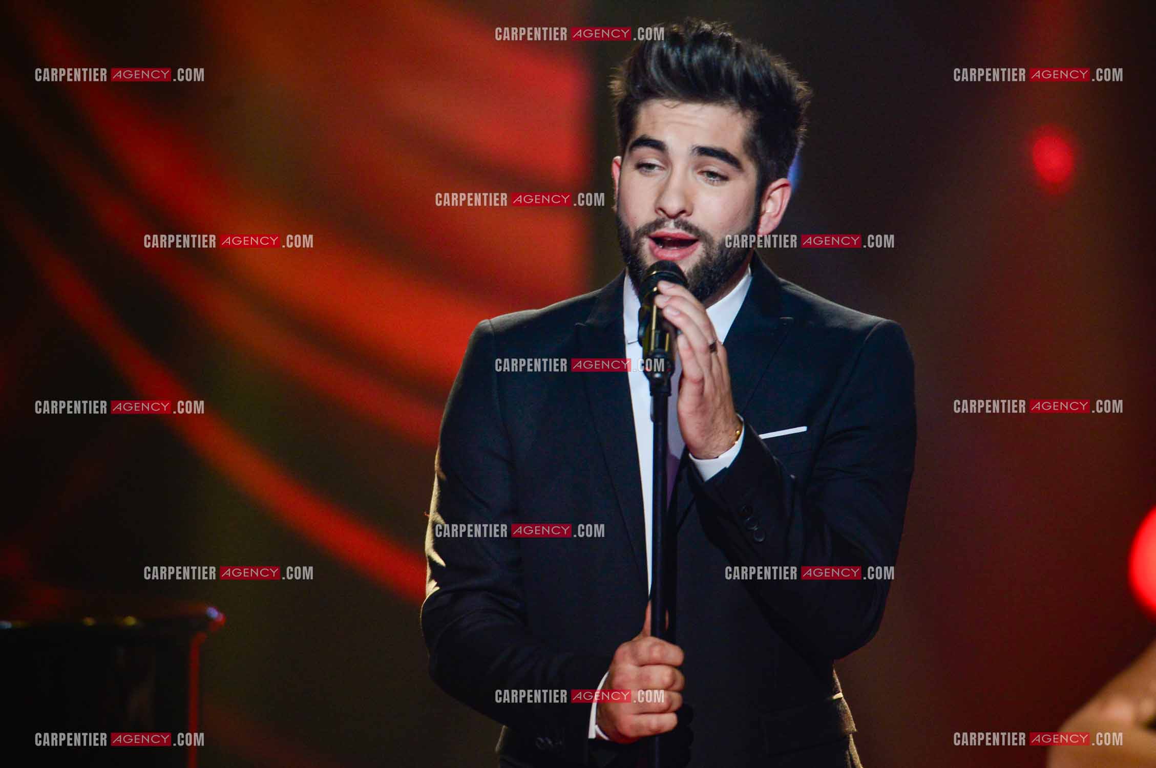 Le chanteur Kendji Girac invité pour la promo de son album sur le plateau de The Voice.  ( Exclusif )