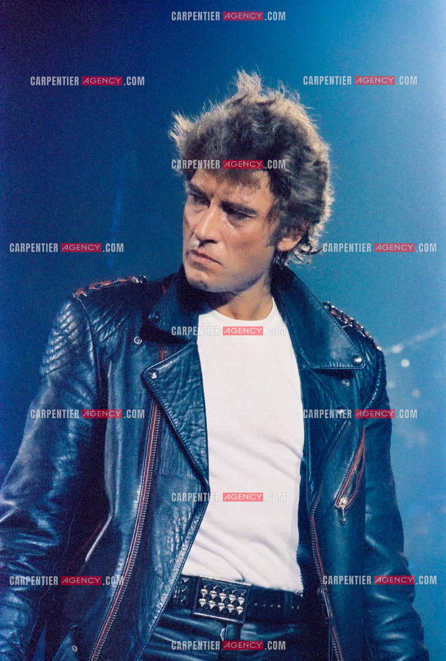 Le chanteur Johnny Hallyday en concert au Zénith de Paris du 26 octobre 1984 au 8 janvier 1985. ( Exclusif )