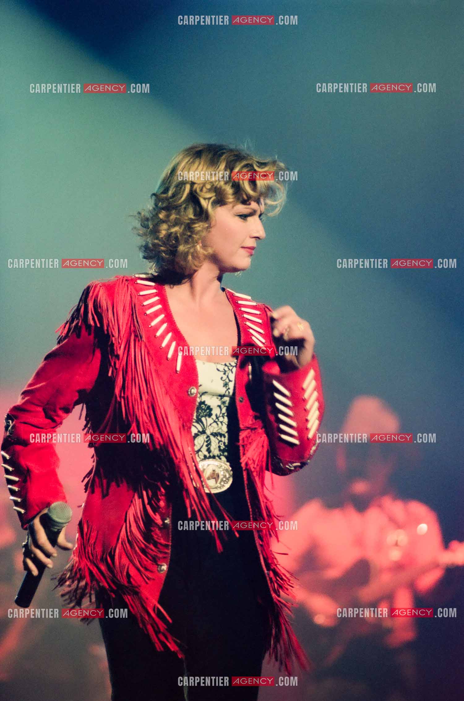 La chanteuse Jeane Manson en concert Country Girl au Casino de Paris.  ( Exclusif )