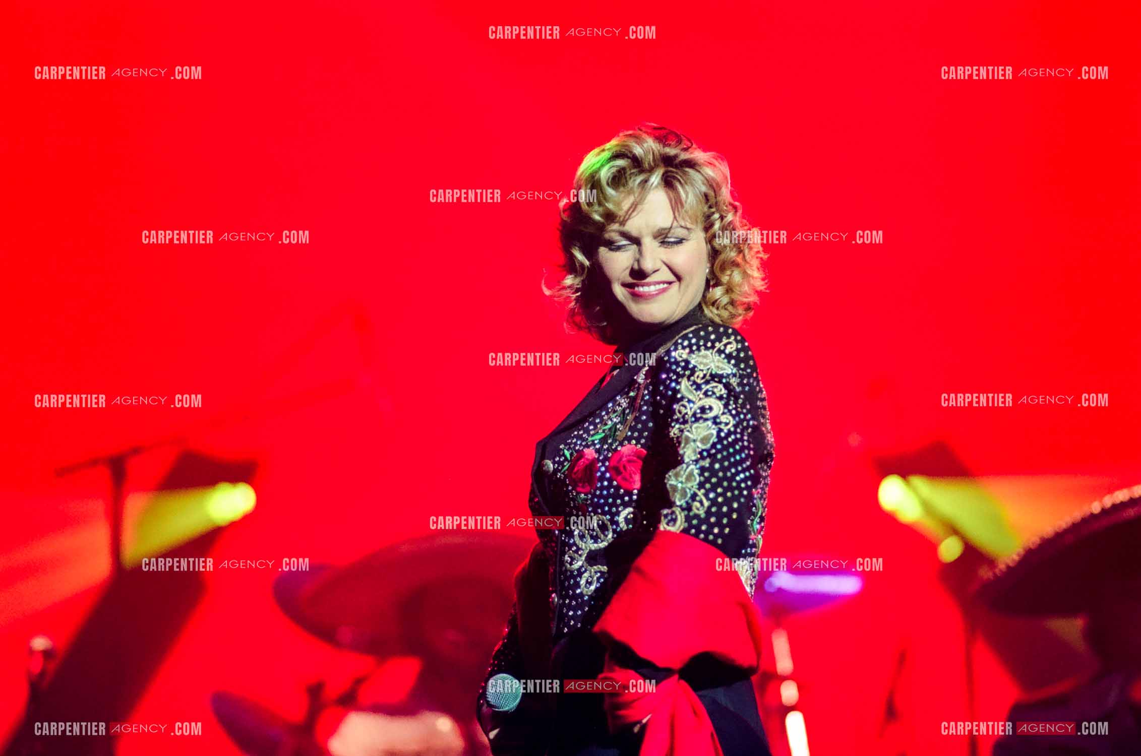 La chanteuse Jeane Manson en concert Country Girl au Casino de Paris.  ( Exclusif )