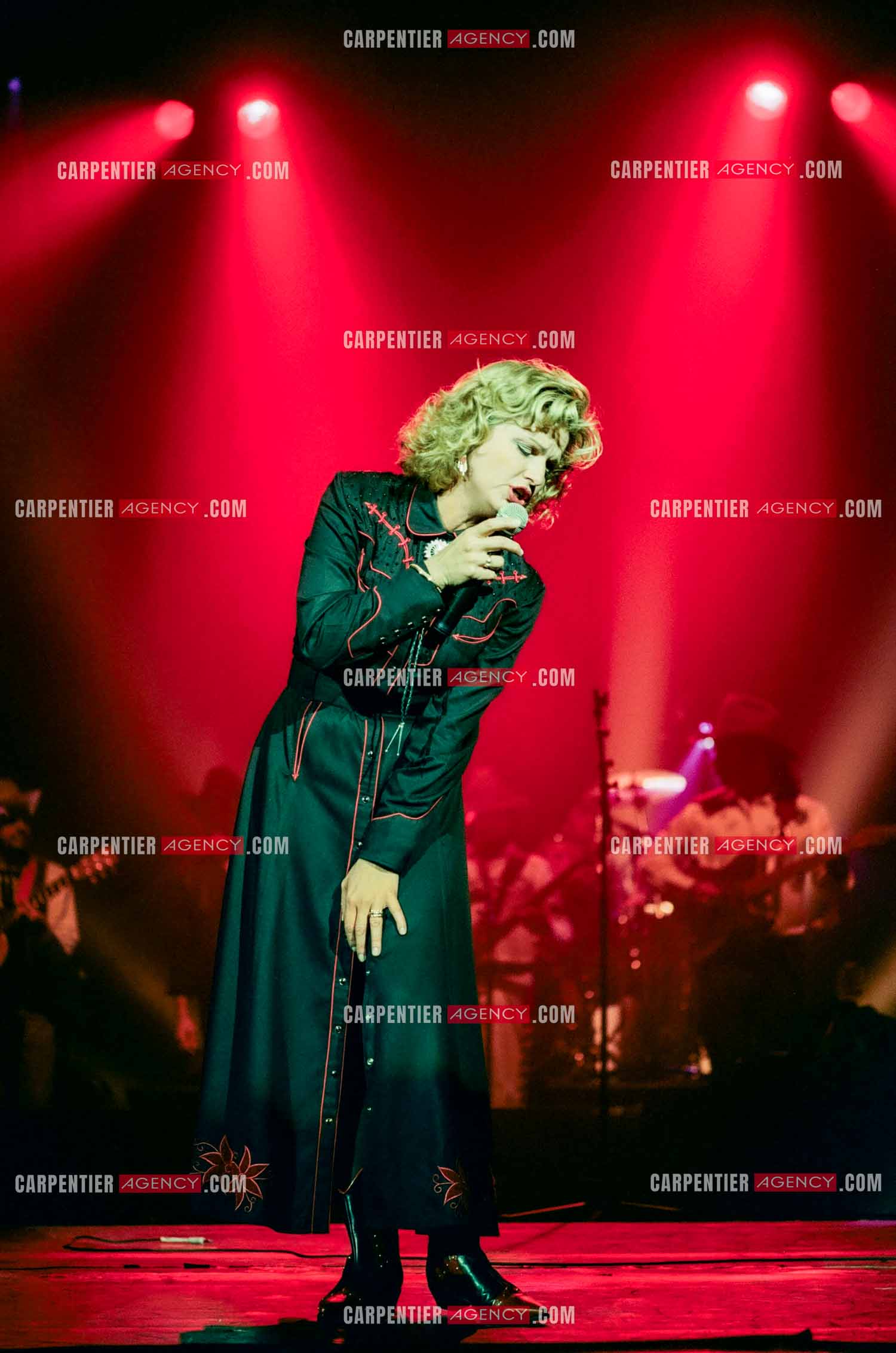 La chanteuse Jeane Manson en concert Country Girl au Casino de Paris.  ( Exclusif )