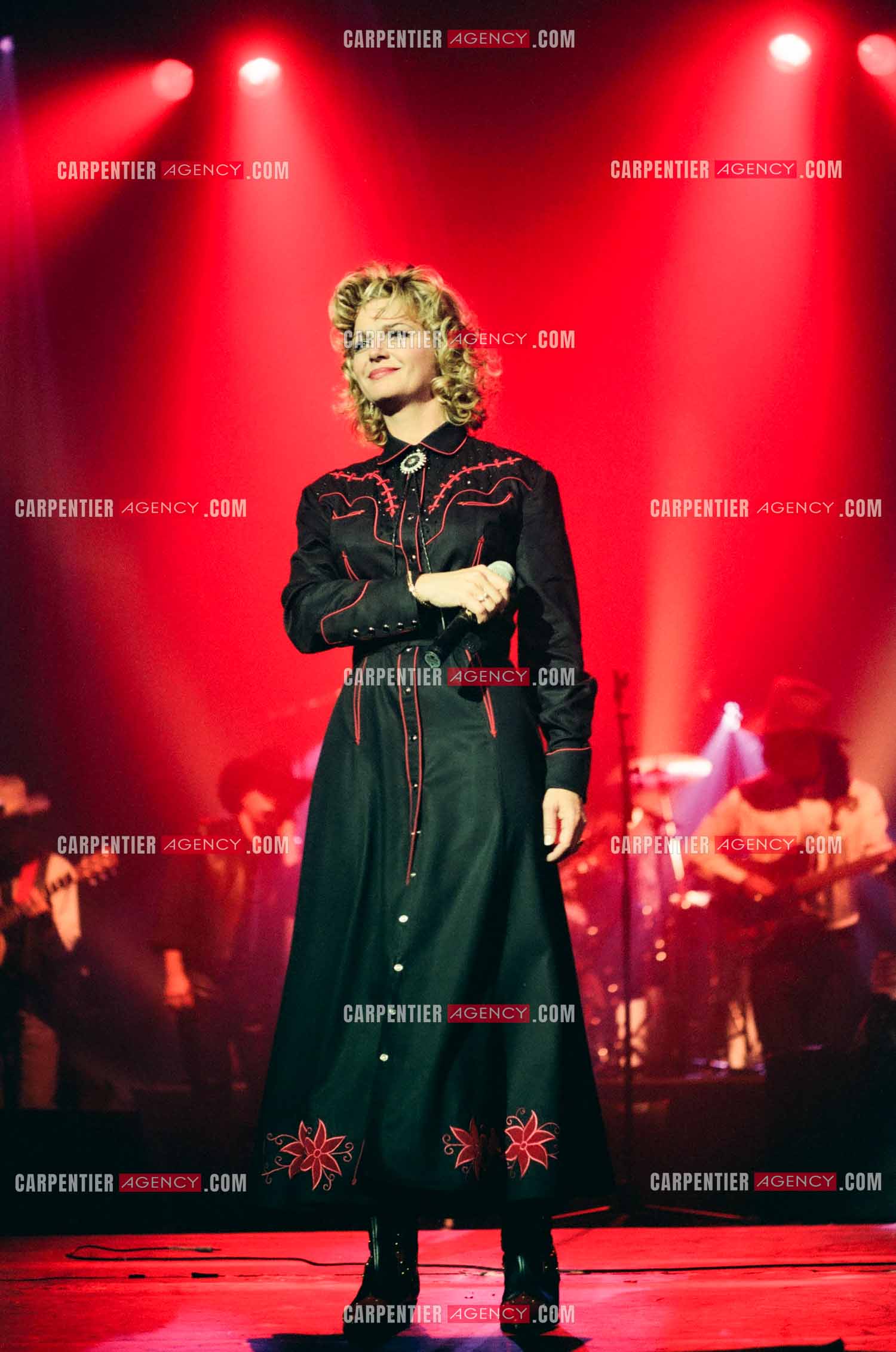 La chanteuse Jeane Manson en concert Country Girl au Casino de Paris.  ( Exclusif )