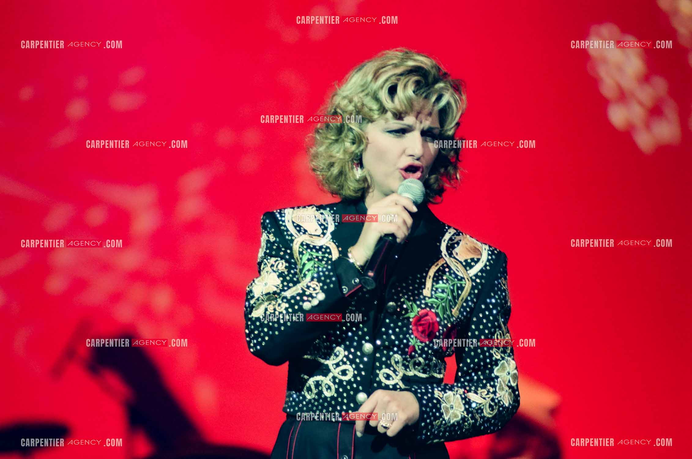 La chanteuse Jeane Manson en concert Country Girl au Casino de Paris.  ( Exclusif )