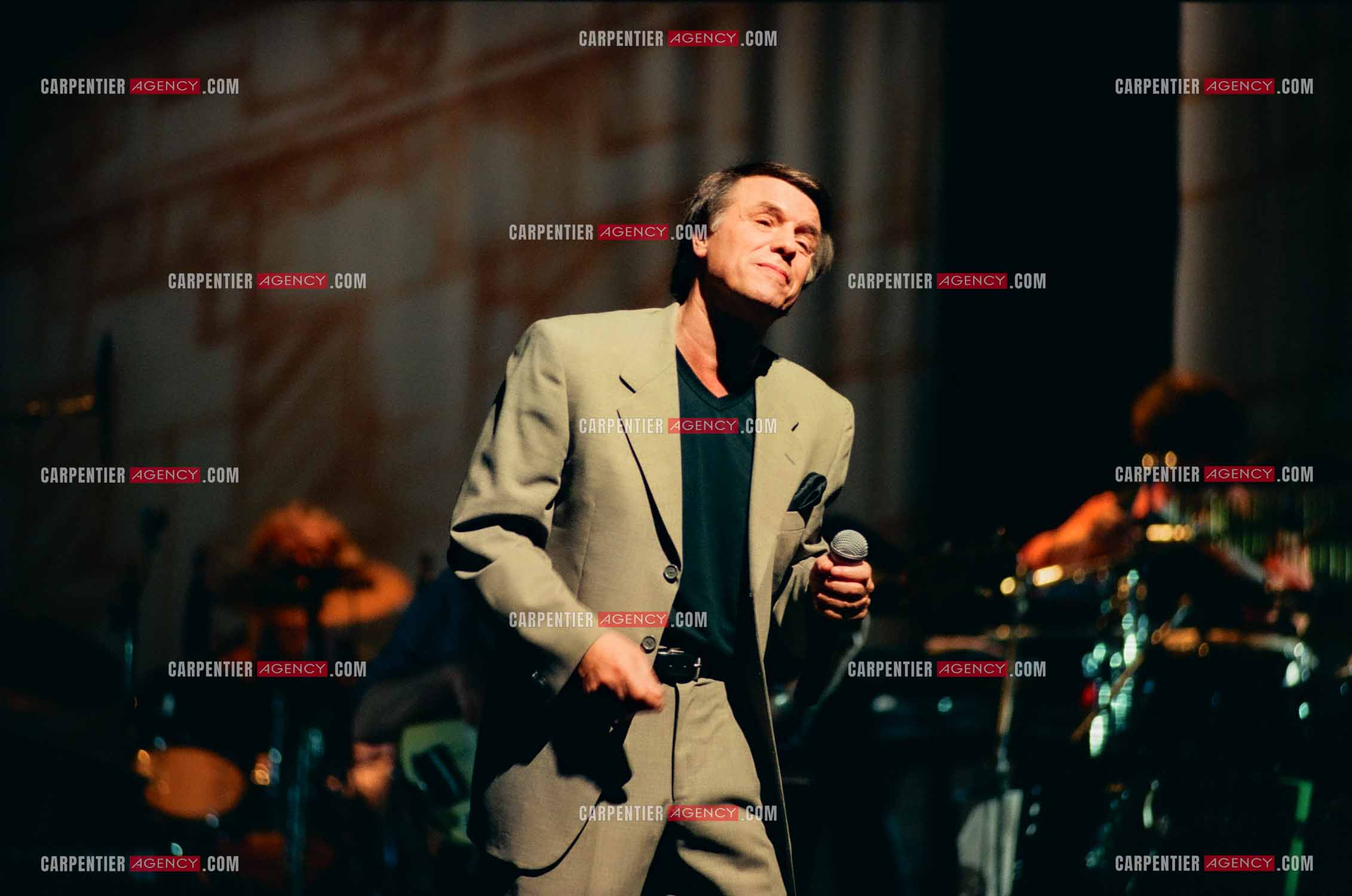 Le chanteur Salvatore Adamo en concert.  ( Exclusif )