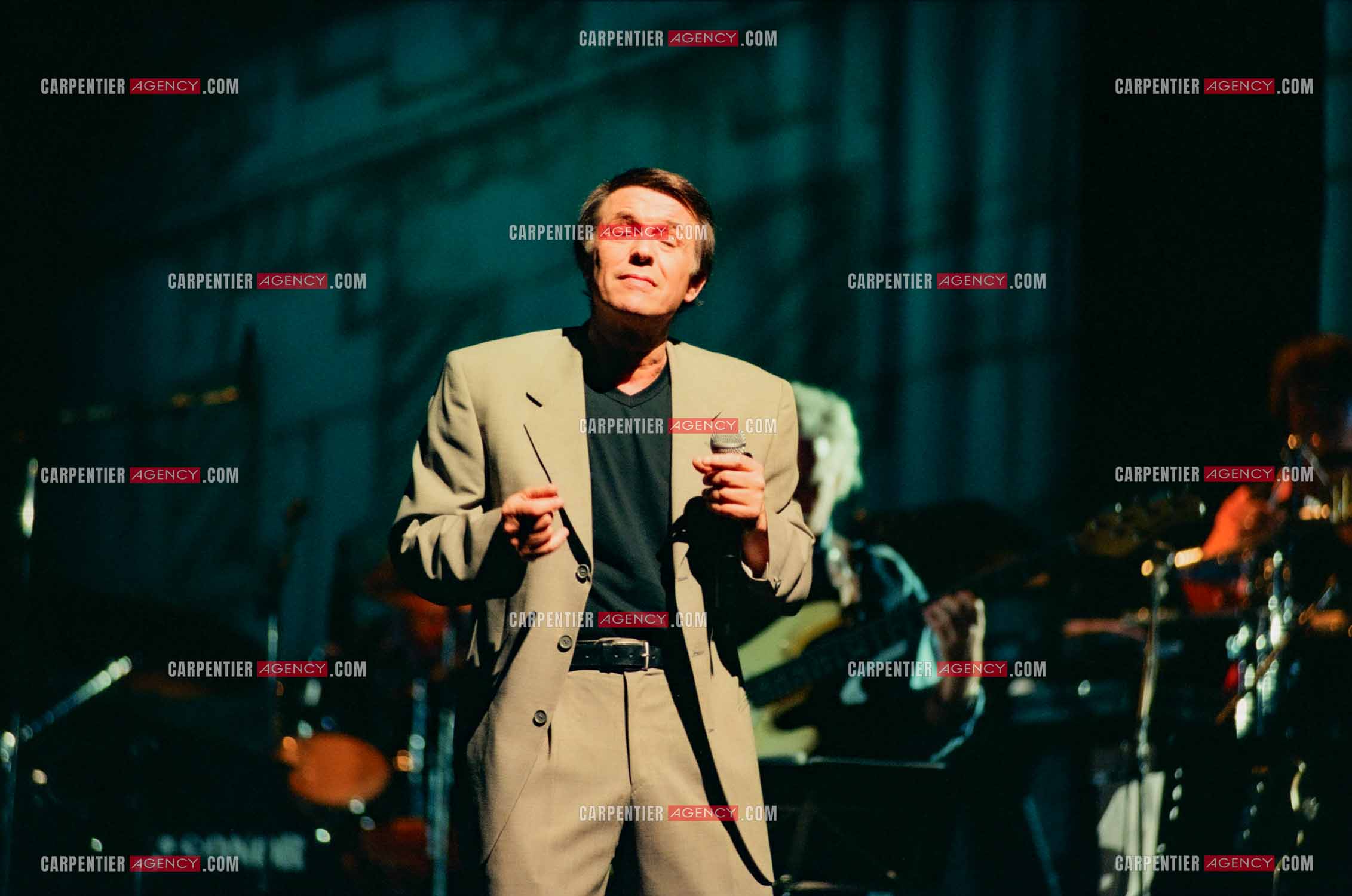 Le chanteur Salvatore Adamo en concert.  ( Exclusif )