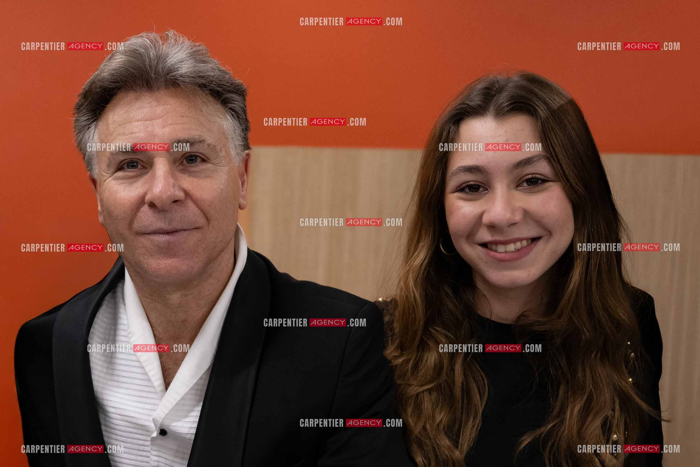 Malena Alagna lors d'un récital ensoleillé de chansons italiennes dans un écrin purement acoustique a Auriol. Manela et son père Roberto Alagna.   ( Exclusif )